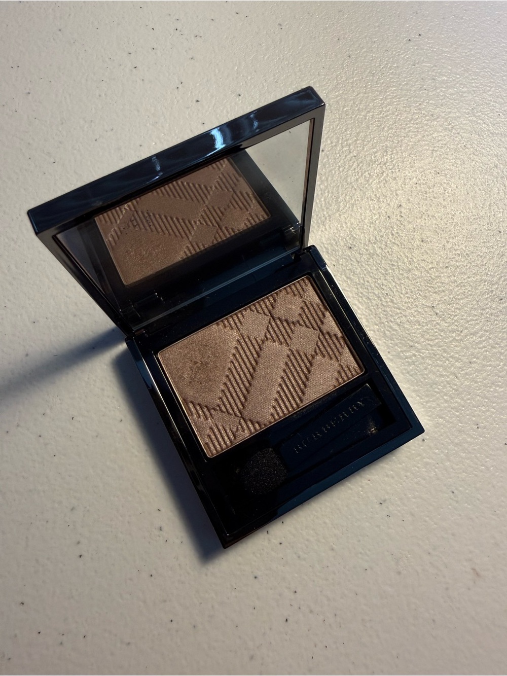 burberry sheer single eye shadow No.9 rosewood new no box